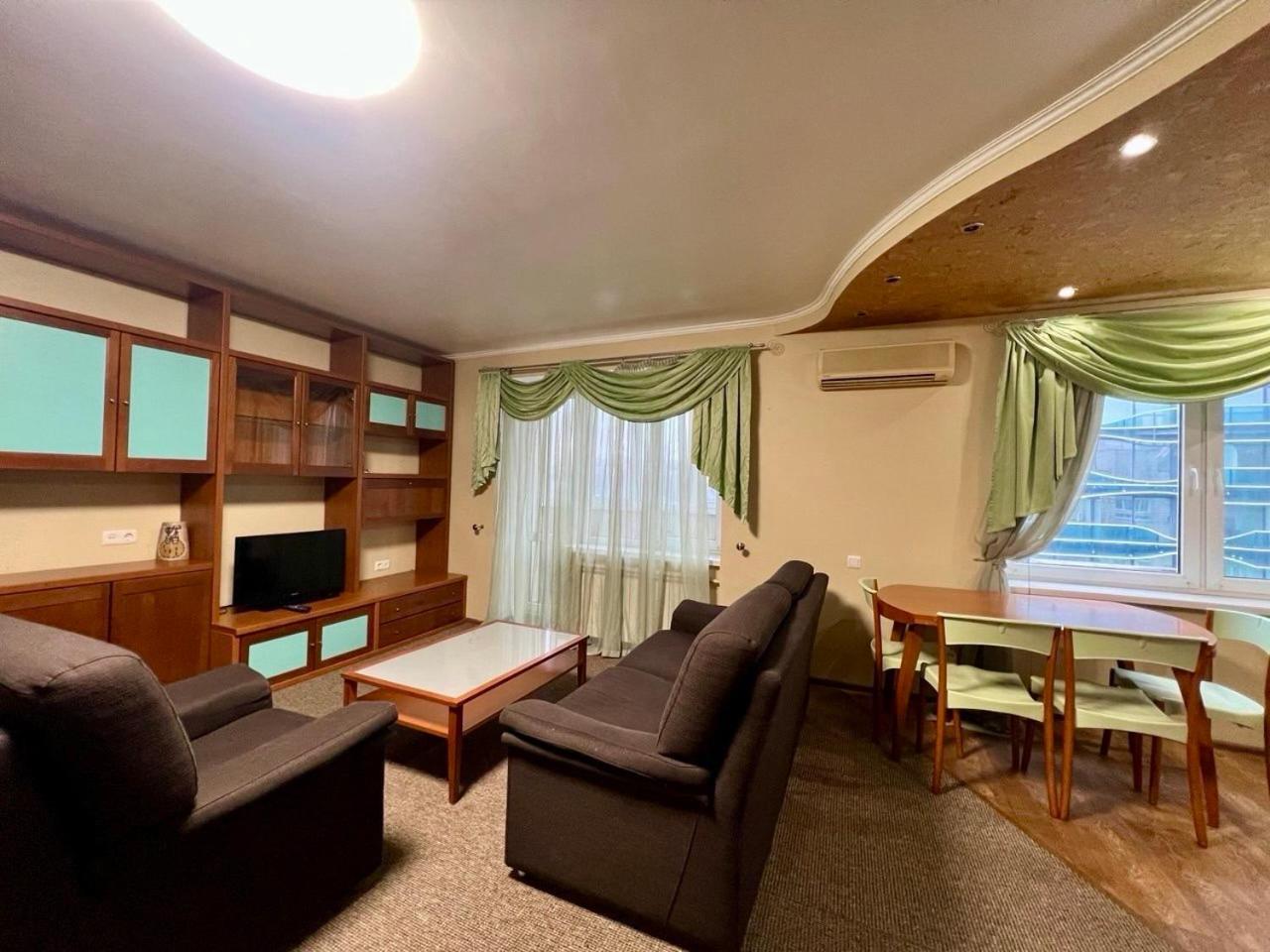 Apartment In The Center Of Kiev Exterior foto