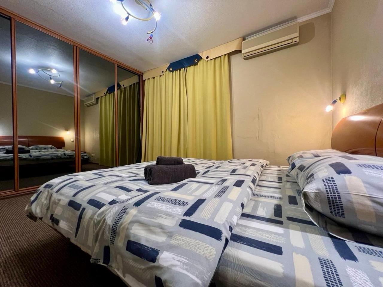 Apartment In The Center Of Kiev Exterior foto