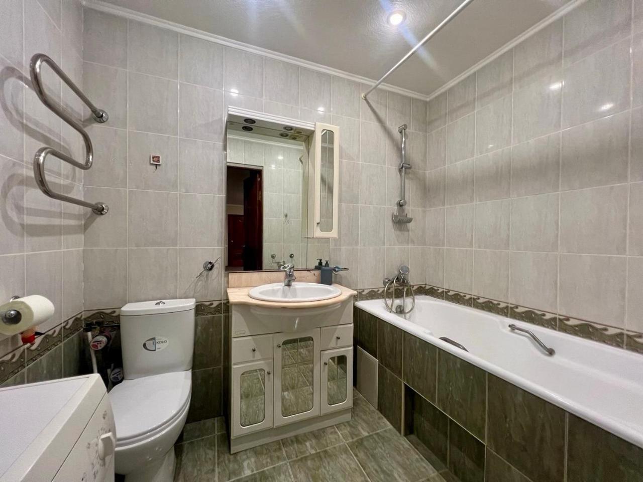 Apartment In The Center Of Kiev Exterior foto