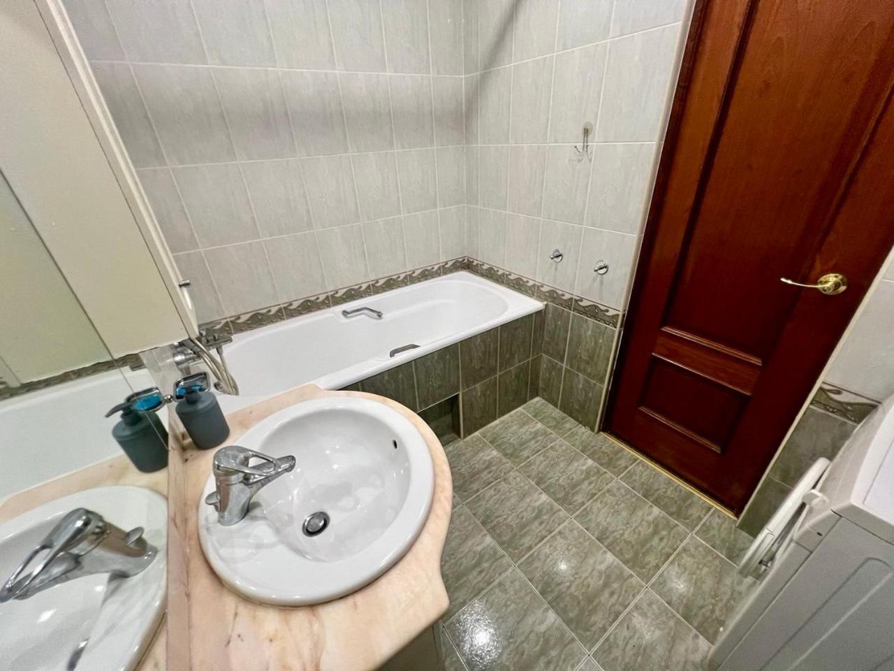 Apartment In The Center Of Kiev Exterior foto